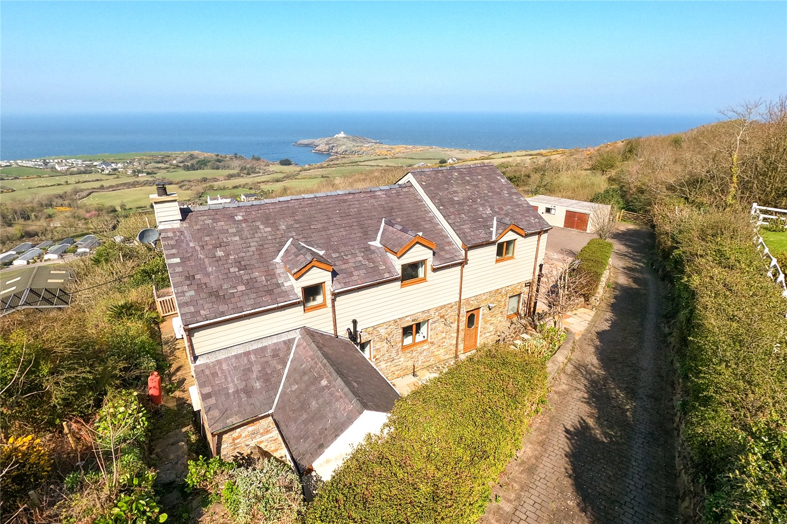Llaneilian, Amlwch, Isle of Anglesey Waterside Properties