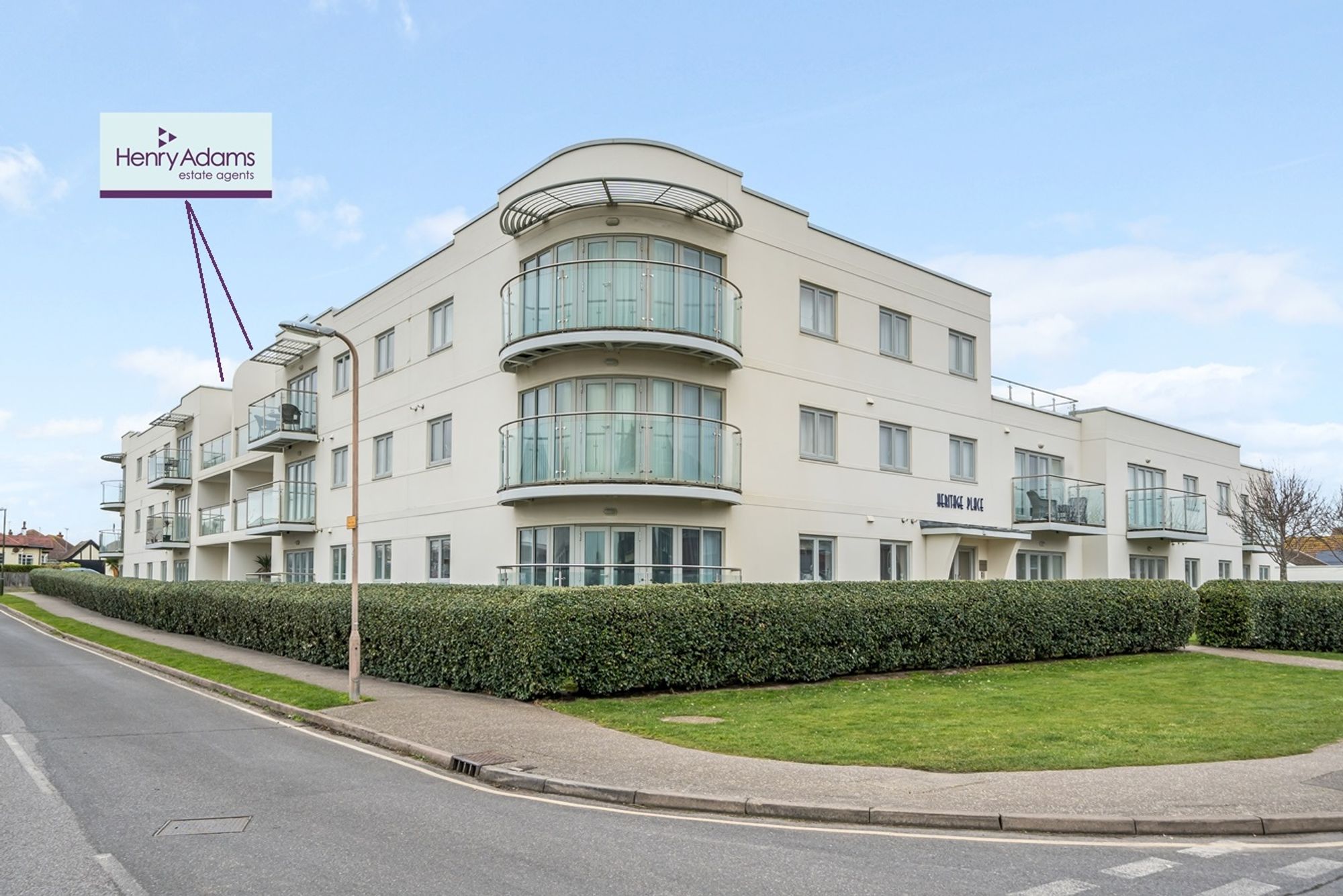 Broadmark Lane, Rustington, BN16 Waterside Properties