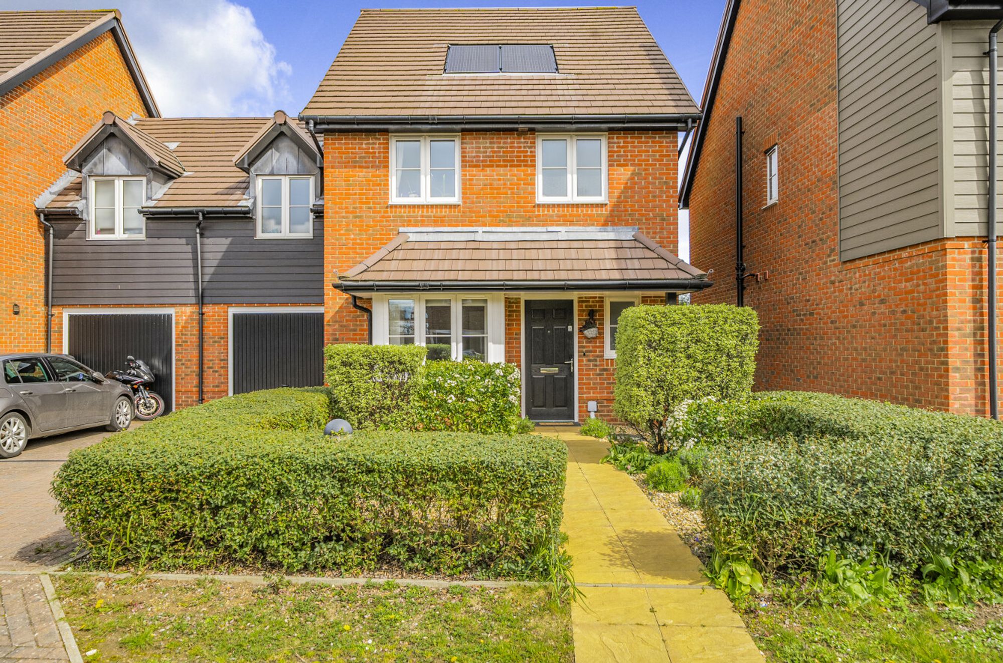 Tawny Close, Birdham, PO20 Waterside Properties